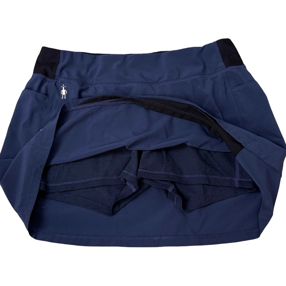 Smartwool Merino Sport Skort Skirt 
Built In Shorts Navy Black Athleisure Small - Picture 7 of 8